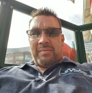 Meet your Posher, Adrian